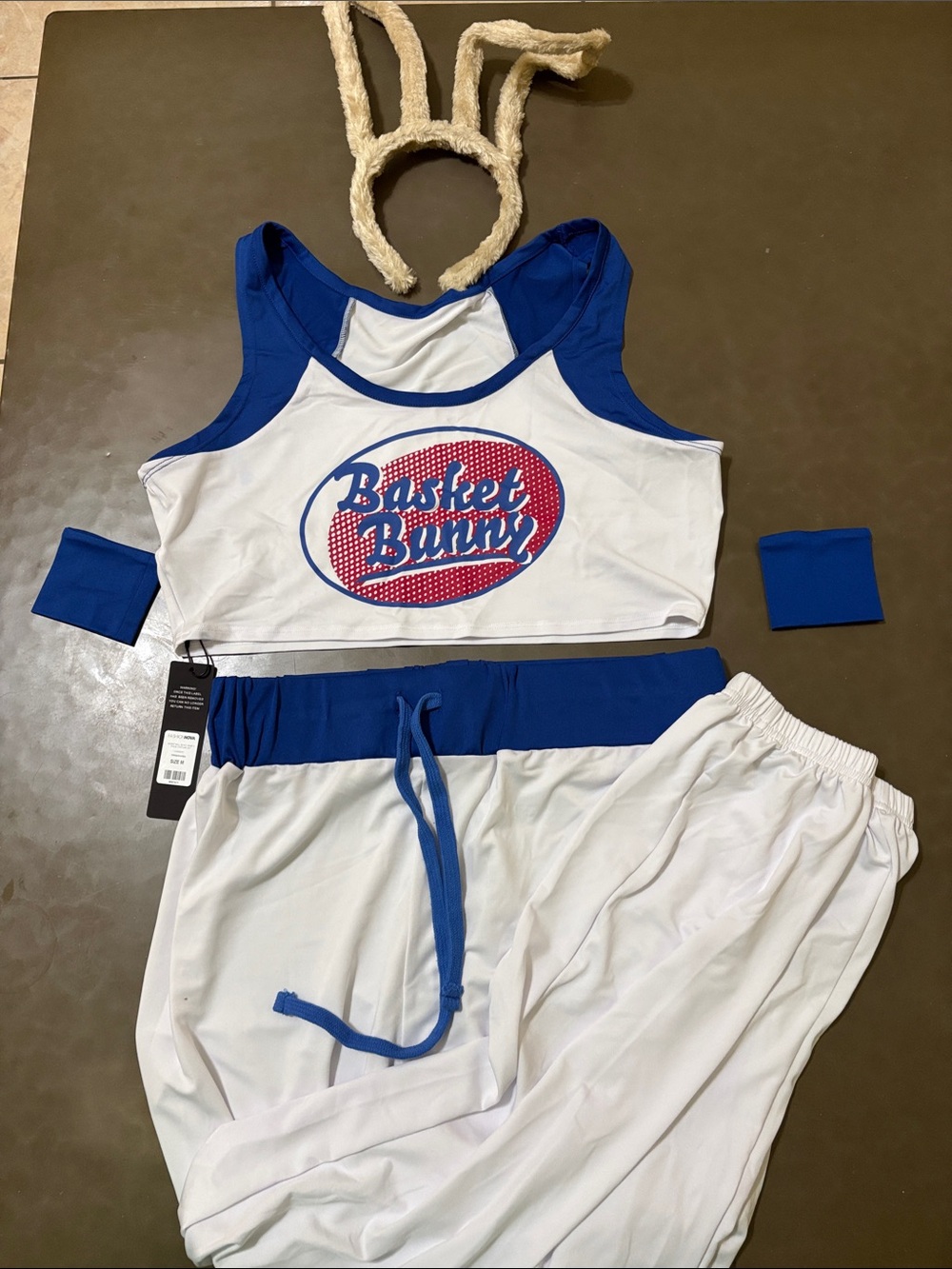 'Basket Bunny' Costume Set